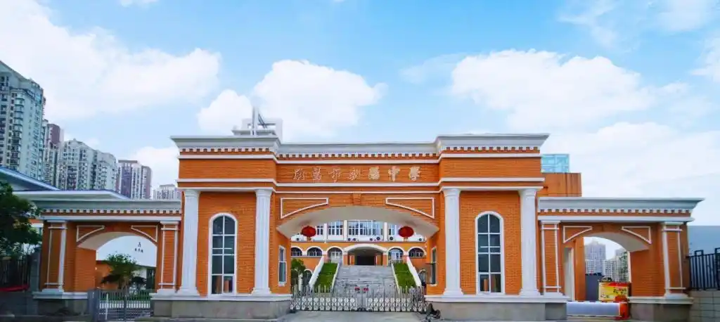 南昌市朝阳中学基本情况