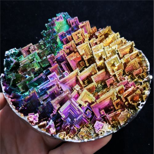 铋晶体488克 彩虹单晶摆件矿物晶体奇石原石标本矿石金属收藏饰品