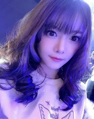 lol解说骆歆生活照写真斗鱼主播骆歆性感福利图片套图