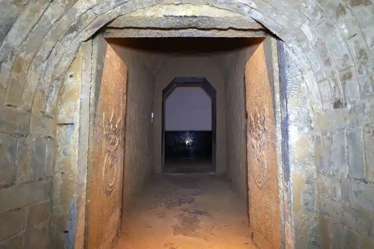 哆啦b梦的相册-北邙山头少闲土 : 洛阳古墓馆