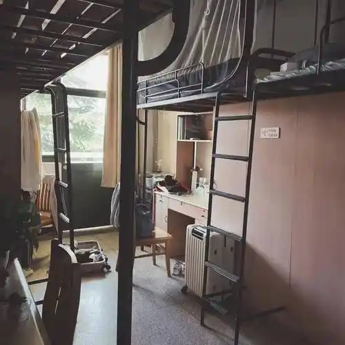 上海40多所高中住宿条件分享! 附部分实景图>_宿舍_空调_独立