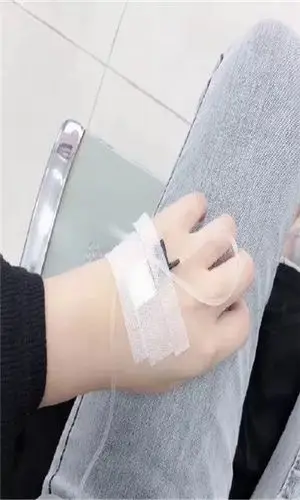 挂水照片实拍图片下载-挂水照片实拍高清图片分享-游吧乐下载