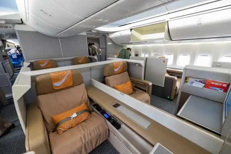 机你太美——国航 ca982 纽约(jfk)-北京(pek) 波音747-8头等舱体验