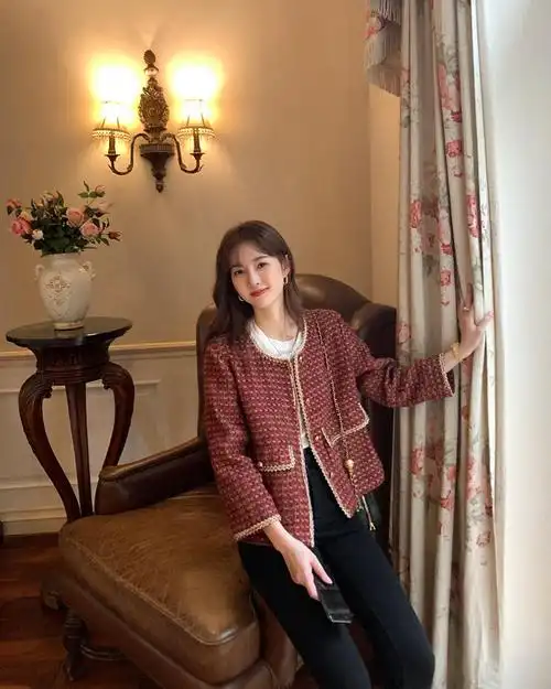 经典圆领短款夹克小香风外套女春秋 金棕红 xs