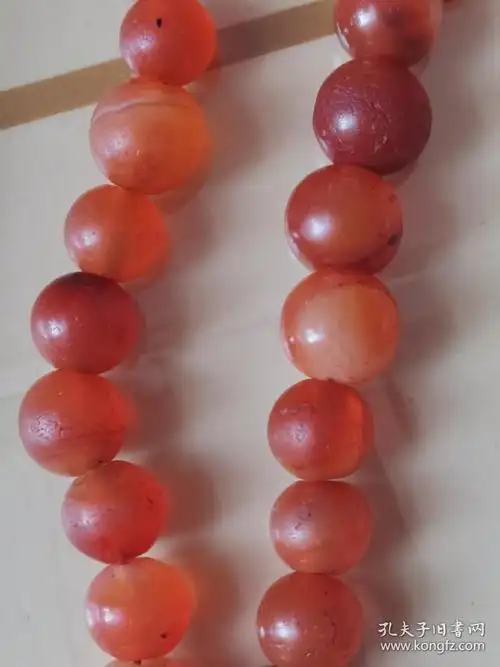 藏友的订单云南清代或民国水玛瑙珠51颗品如图