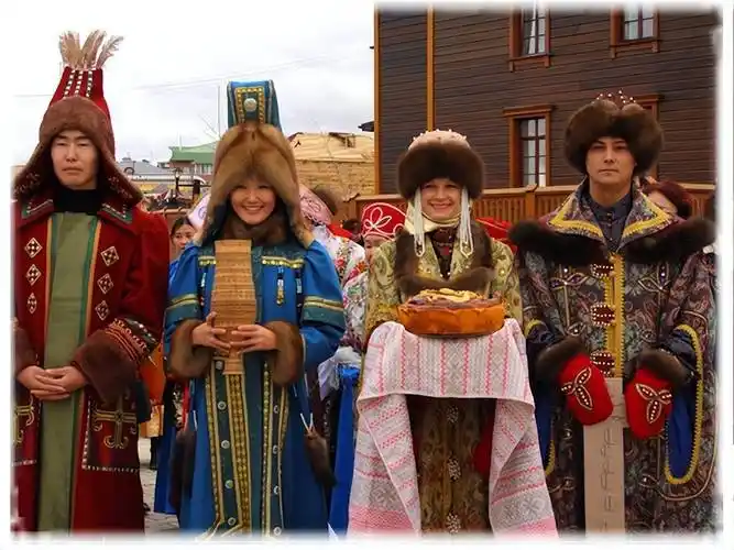 会萨满"跳神"的俄罗斯雅库特人:他们是为战斗民族战斗的黄种人_萨哈