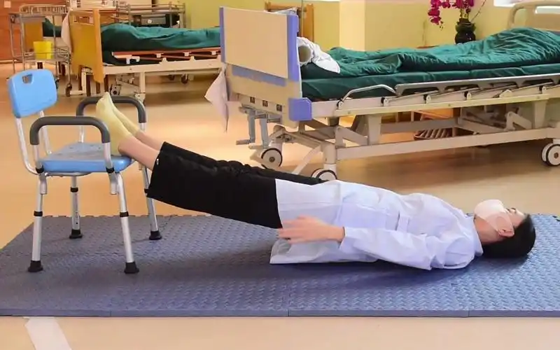 腰部疼痛有效的康复训练动作)