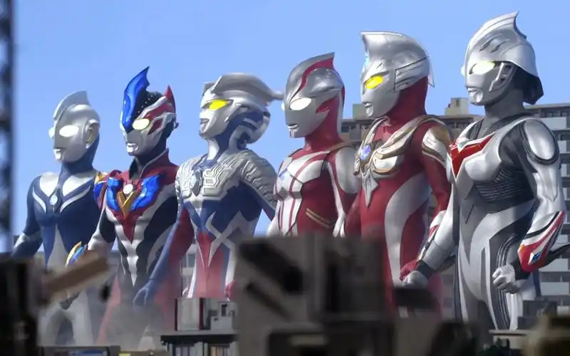 银河奥特曼s剧场版 决战!奥特10勇士!