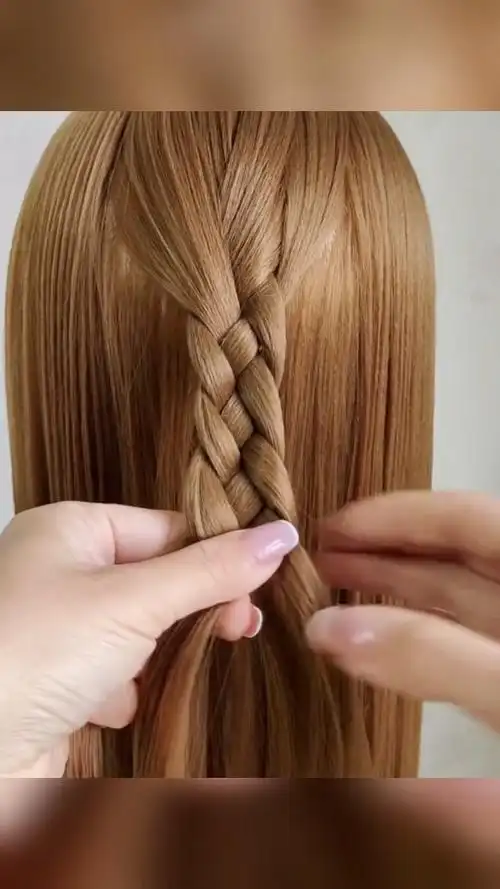 手把手教你四股辫的编法和技巧