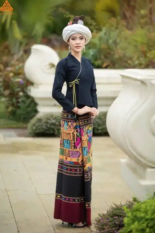 西双版纳傣泐传统装章芭傣服饰文化传播