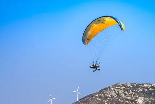 德云山植物园滑翔机飞行基地随拍(1)