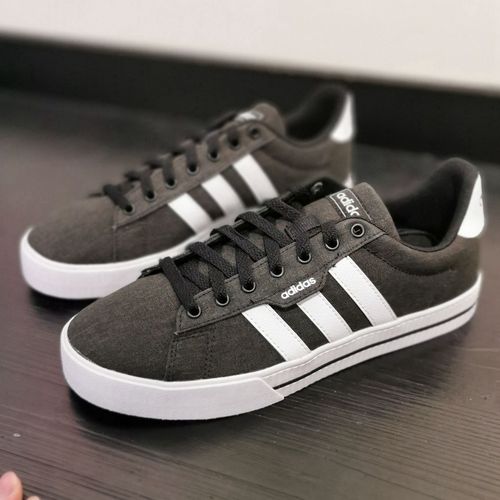adidas阿迪达斯 daily3.0男子夏季低帮透气休闲黑帆布板鞋 fw7033