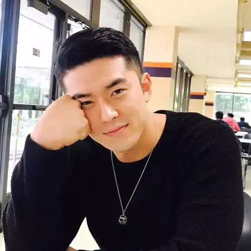 186cm的他是韩国最好看的男网红