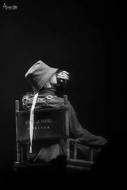 权志龙一个行走的画报让亚洲女孩儿们为他疯狂打call