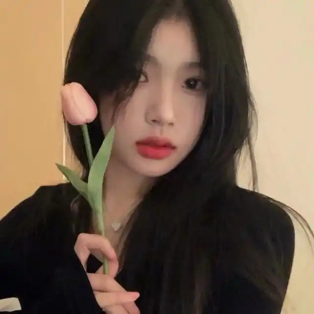 女生头像纯欲︱女生头像ins高级质感 ins冷淡风女生头像