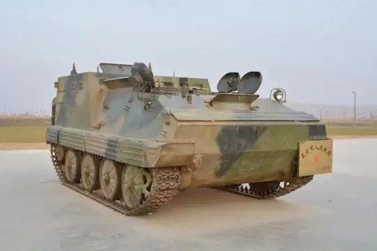 有谁知道这是什么用途的装甲车,是什么型号?什么时候开始装备部队的?