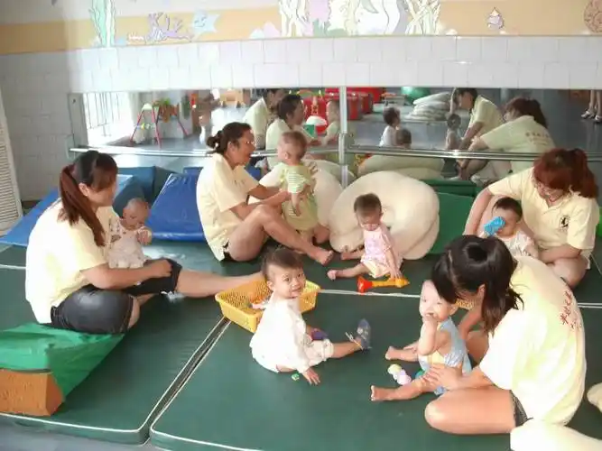 市社会福利院:开展党员学习教育活动