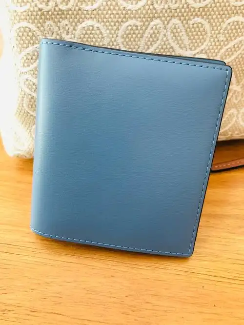 德尔沃的钱夹子