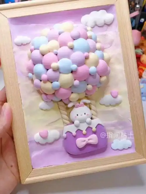 超简单的飞行小兔子粘土画