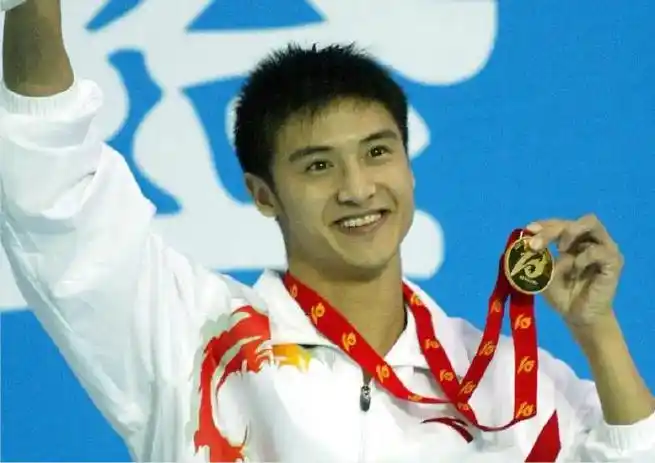 田亮说很向往当一辈子运动员#这句话真的让人泪目,没有人能永远年轻