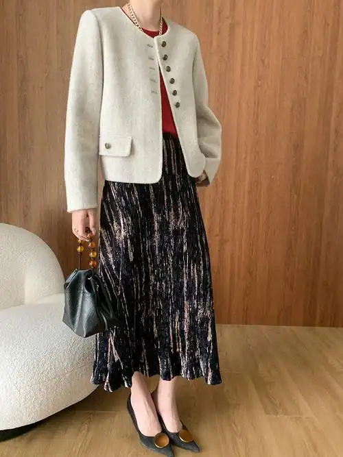 新中式国风水墨晕染丝绒半身裙女2024年秋冬季新款裙子百褶裙长裙