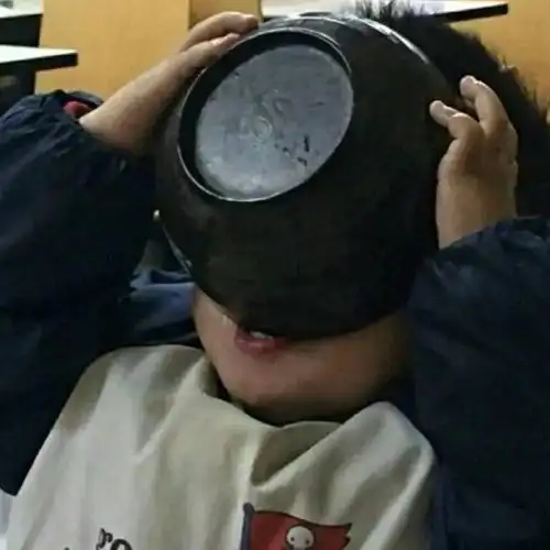 大家有类似这种小孩子吃东西的头像嘛