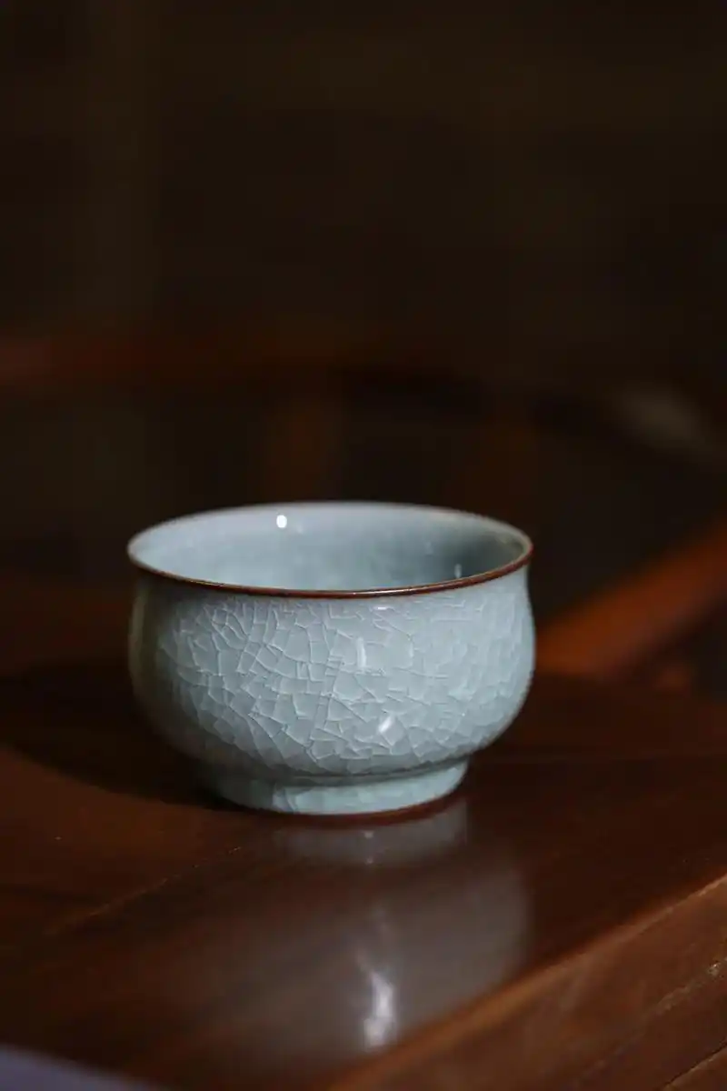 龙泉青瓷冰裂纹【炉式杯】丁绍杰-浙江省工艺美术大师.