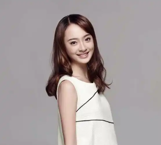 孙铱大方分享自己备产视频和宝宝视频获网友们祝福