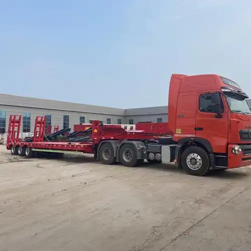 的这个造型是完全由大众一致的,小车内的安全带使用带有三点线方案