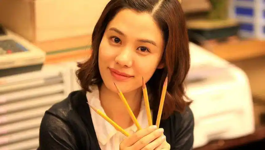 知性美女金贤珠,因《玻璃鞋》大火,和苏志燮相恋14年遗憾分手