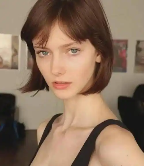 加拿大超模莎瓦娜,被称为"史上最美精灵",天生的美人胚子!