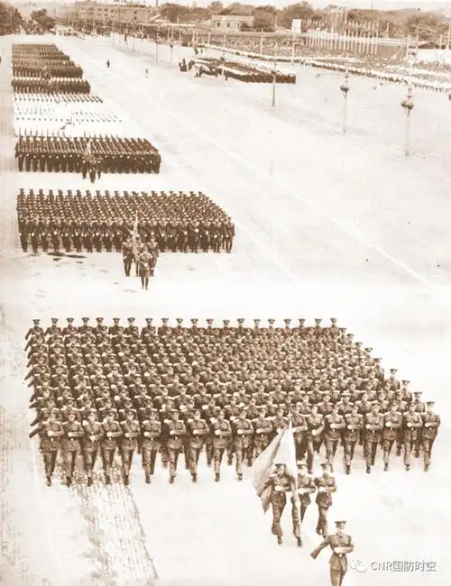 阅兵·档案 | 1955年国庆阅兵:第一次出现了将军领队