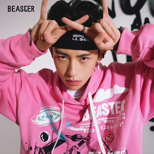 小鬼王琳凯同款beaster印花连帽卫衣