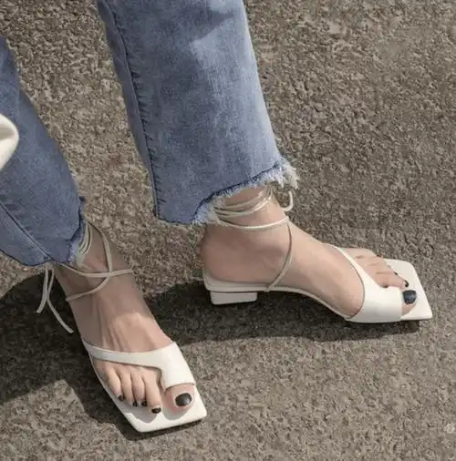 凉鞋 ,今年流行这5双