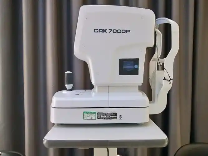 开学啦——科普检查视力的验光仪器