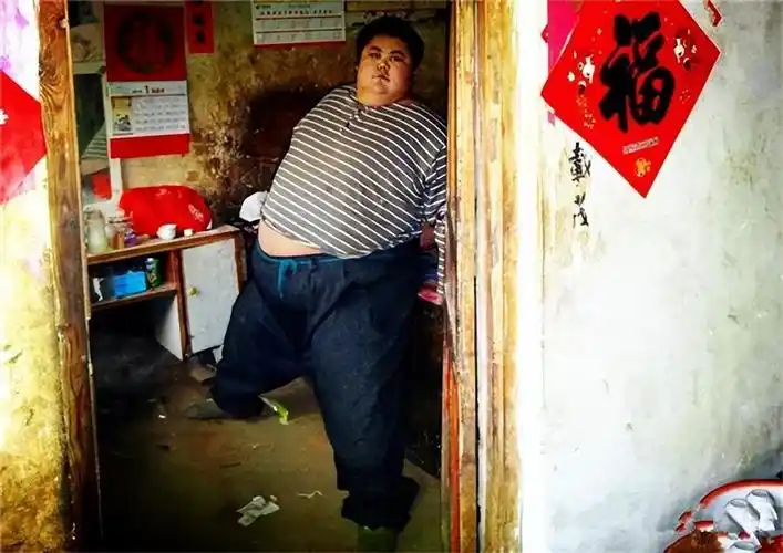 于是他们向徐周磊的父母建议去广州医院做一个深入检查,查出病因后