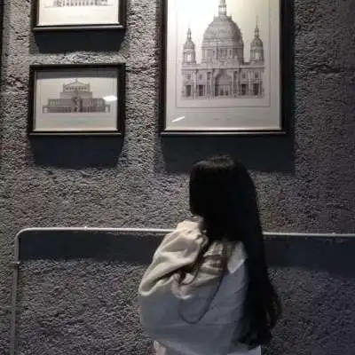 背影女头,我试着销声匿迹 原来真_女生头像_我要个性网