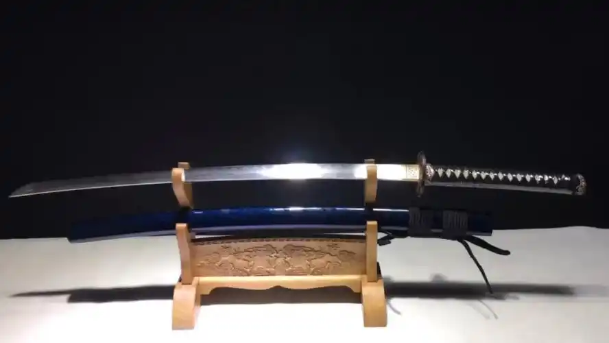 千花村正武士刀