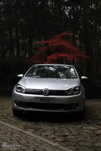 图片 新浪试驾一汽大众高尔夫实拍图