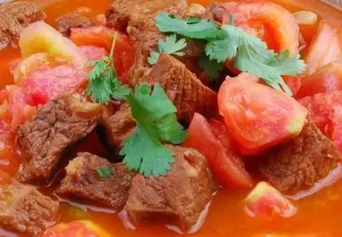 超好吃的番茄牛腩,汤汁拌米饭不要太爽