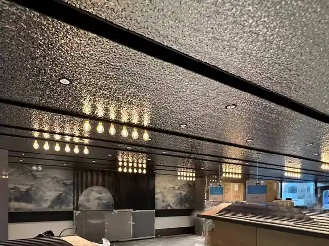 不锈钢镜面立体墙水波纹板天花吊顶水波纹背景墙凹凸波浪钛金压花板