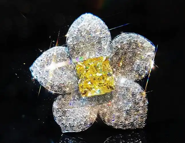 带你认识彩钻,到底什么颜色的钻石最贵?