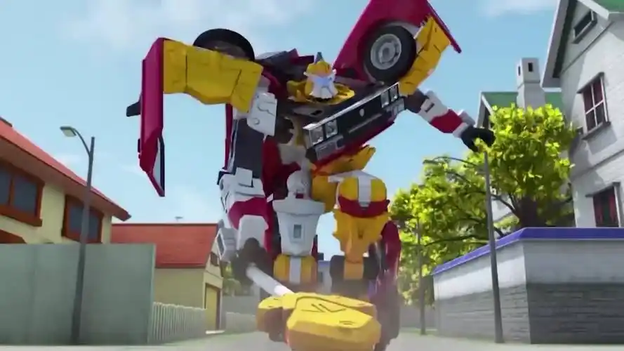 咖宝车神:咖宝刚打败了小苍蝇,城市中又出现了巨型苍蝇!