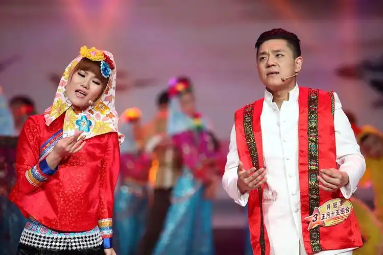 p>正月十五组合,孔雀唱片签约歌手,华语乐坛新星组合.