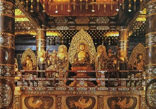 三万枚黄金铸就的日本佛教圣地