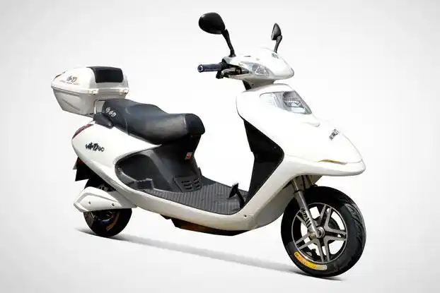 小刀电动车 60v奥通100