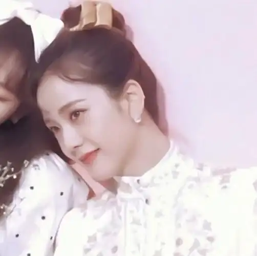 blackpink闺蜜头像lisajisoo