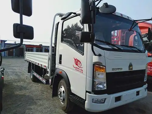 中国重汽howo轻卡科技版轻量化车型现已到货啦!就等你来选啦!