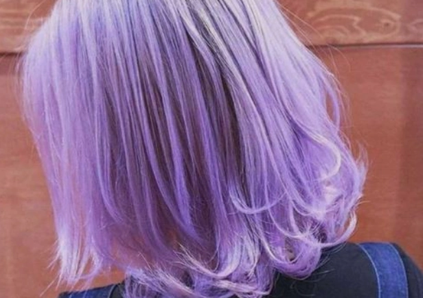 刚染的紫色能改颜色,但是可以等紫色褪色了或者漂浅一点,再去染其它