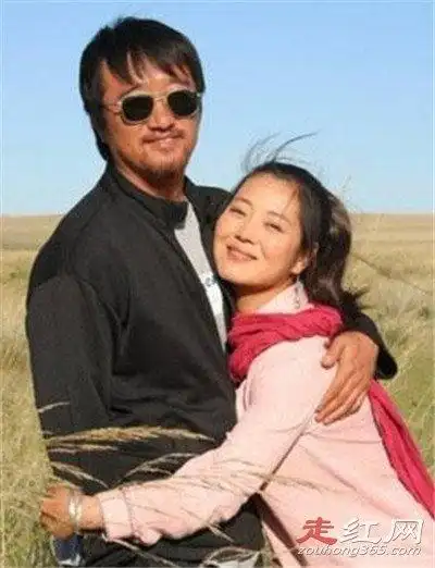 王茜华结过几次婚现任丈夫是谁第一任老公是周京